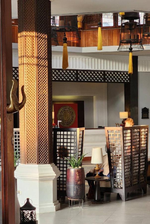 Le Palais Juliana Hotell Luang Prabang Exteriör bild